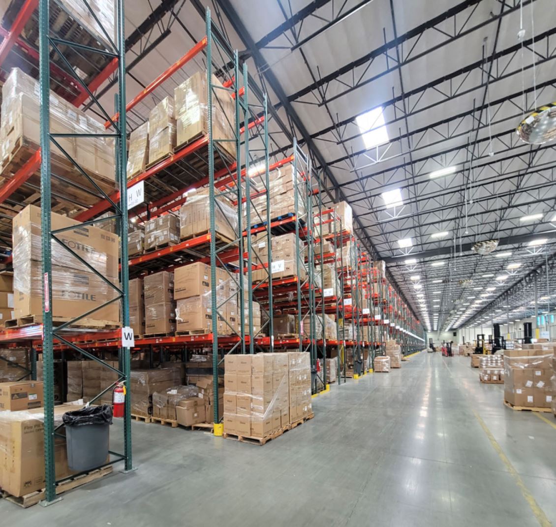 仓储货架出现生锈情况该如何处理